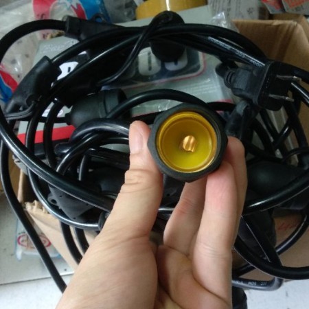 Bộ Dây Đui Đèn Ngoài Trời 5,5 Mét 10 Đui E27 (Không Có Bóng)