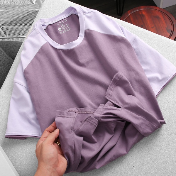Áo thun tay ngắn ARLO mã POV phối vai chất liệu cotton bông | BigBuy360 - bigbuy360.vn