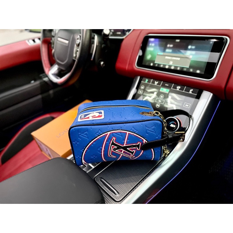 Túi cầm tay LV NBA DOPP KIT thời trang cao cấp 2022
