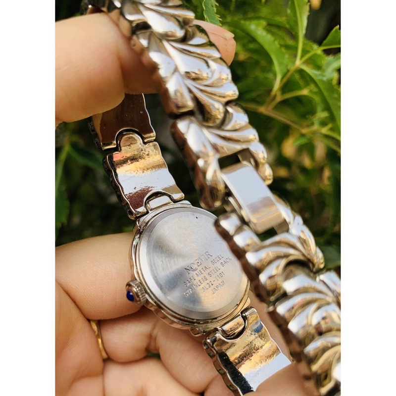 Đồng hồ nữ citizen lắc tay hàng si nhật