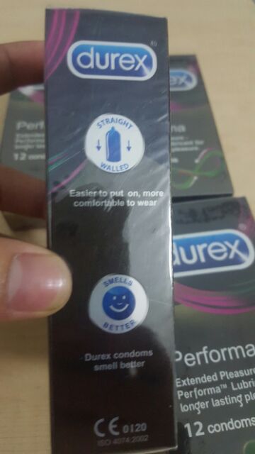 Bao cao su KÉO DÀI THỜI GIAN Durex Performa - 12 cái