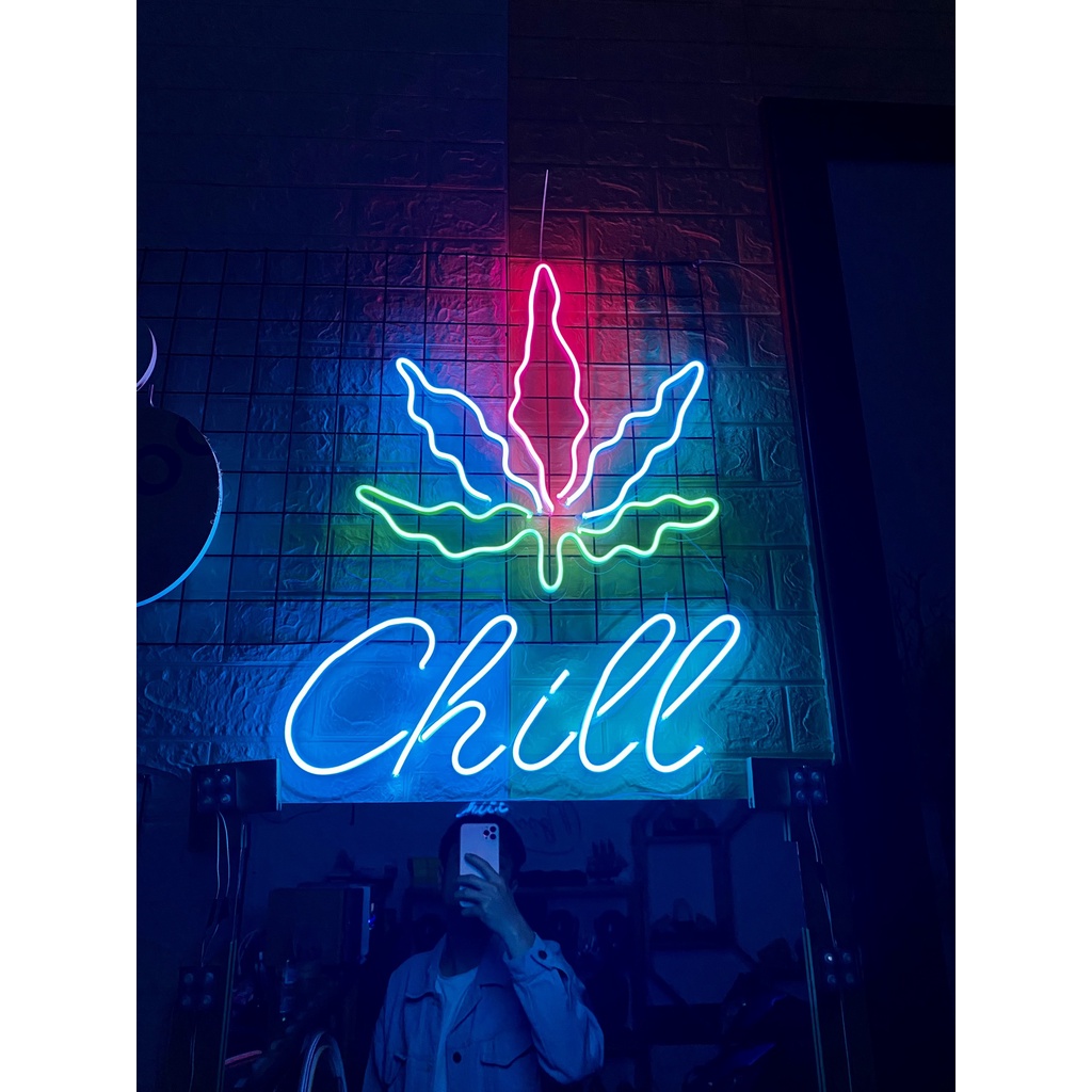 Đèn led Neon hình lá cần và chữ Chill. Trang trí phòng ngủ, bàn máy tính, phông nền quay video - Tik