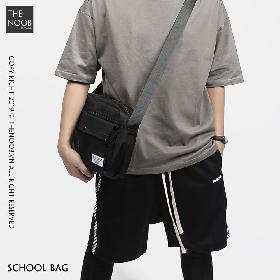 Cặp Đeo Chéo Màu Đen - 2020TC02 | BigBuy360 - bigbuy360.vn