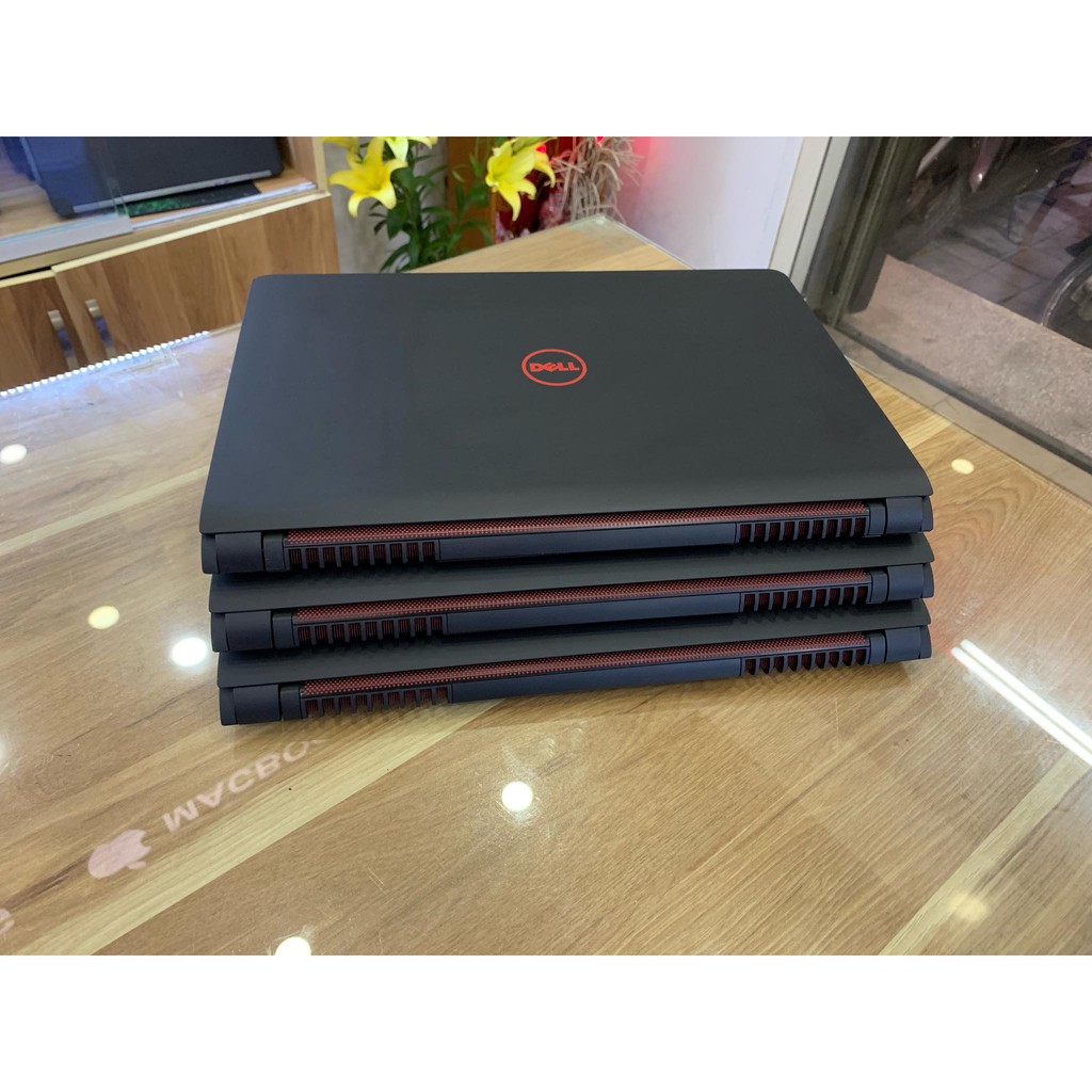 Laptop gaming Dell inspiron 5577- core i5, ram 8G  giá rẻ