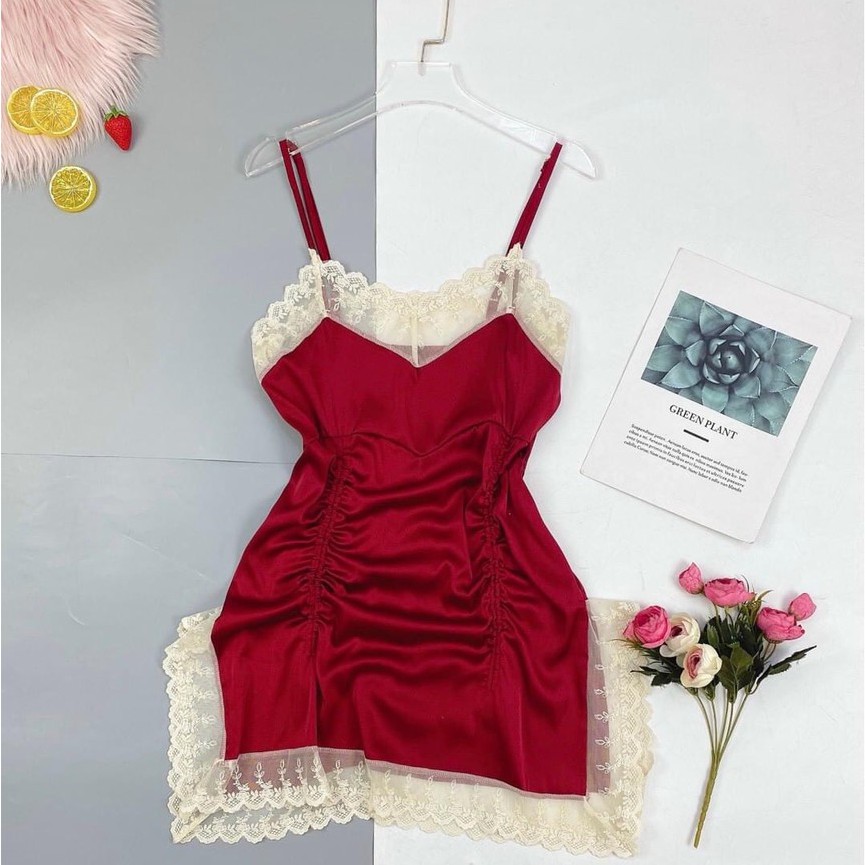 Váy ngủ lụa sexy xẻ tà rút dây bánh bèo gợi cảm