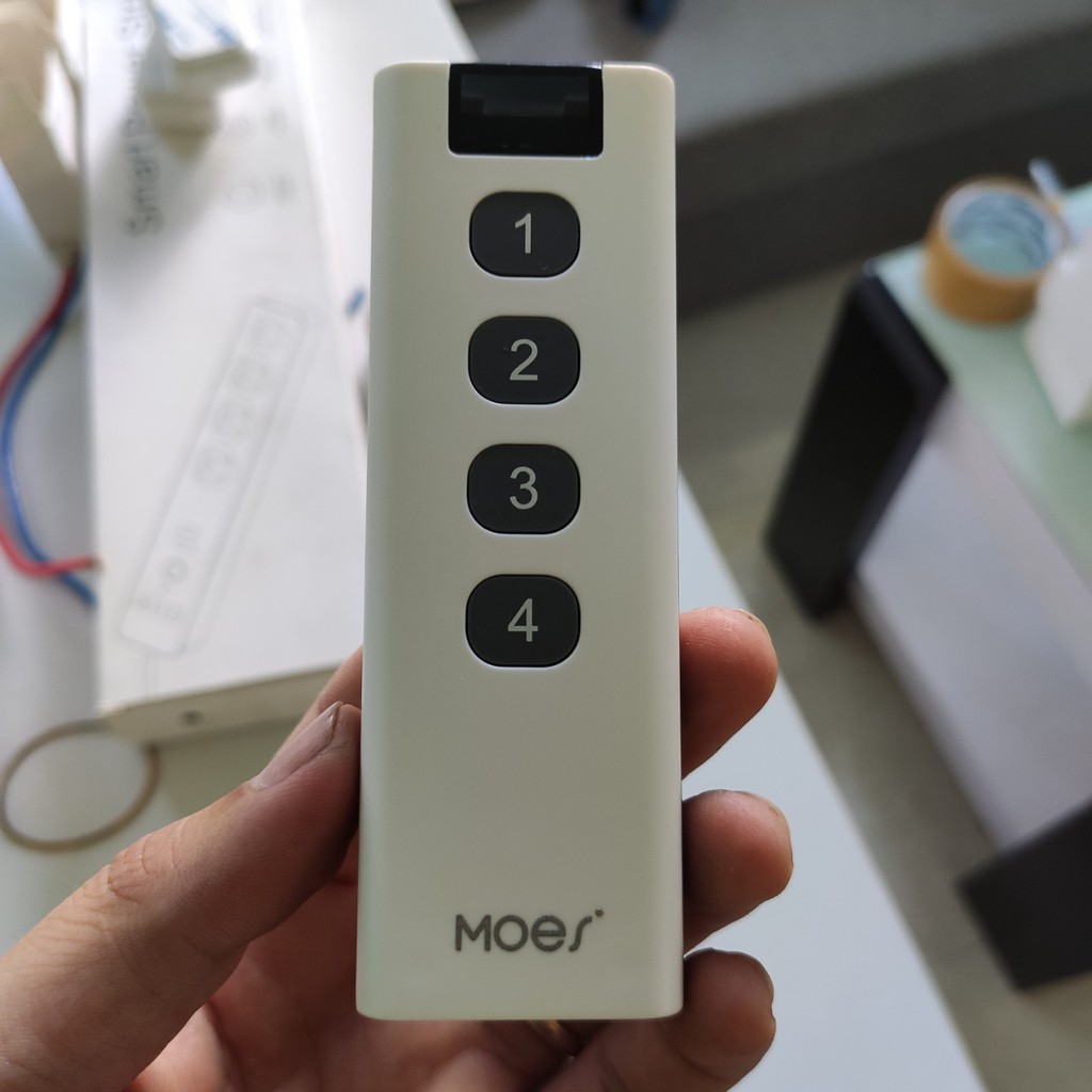 Remote ngữ cảnh dùng pin zigbee Tuya