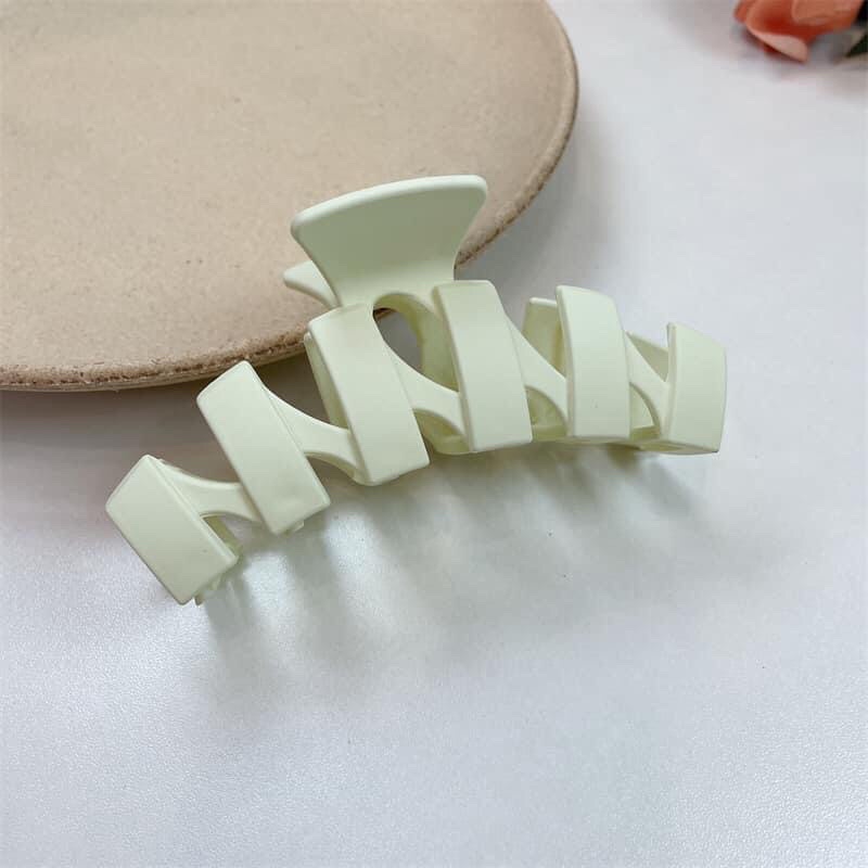 Kẹp tóc càng cua zic zắc màu trơn cho nữ