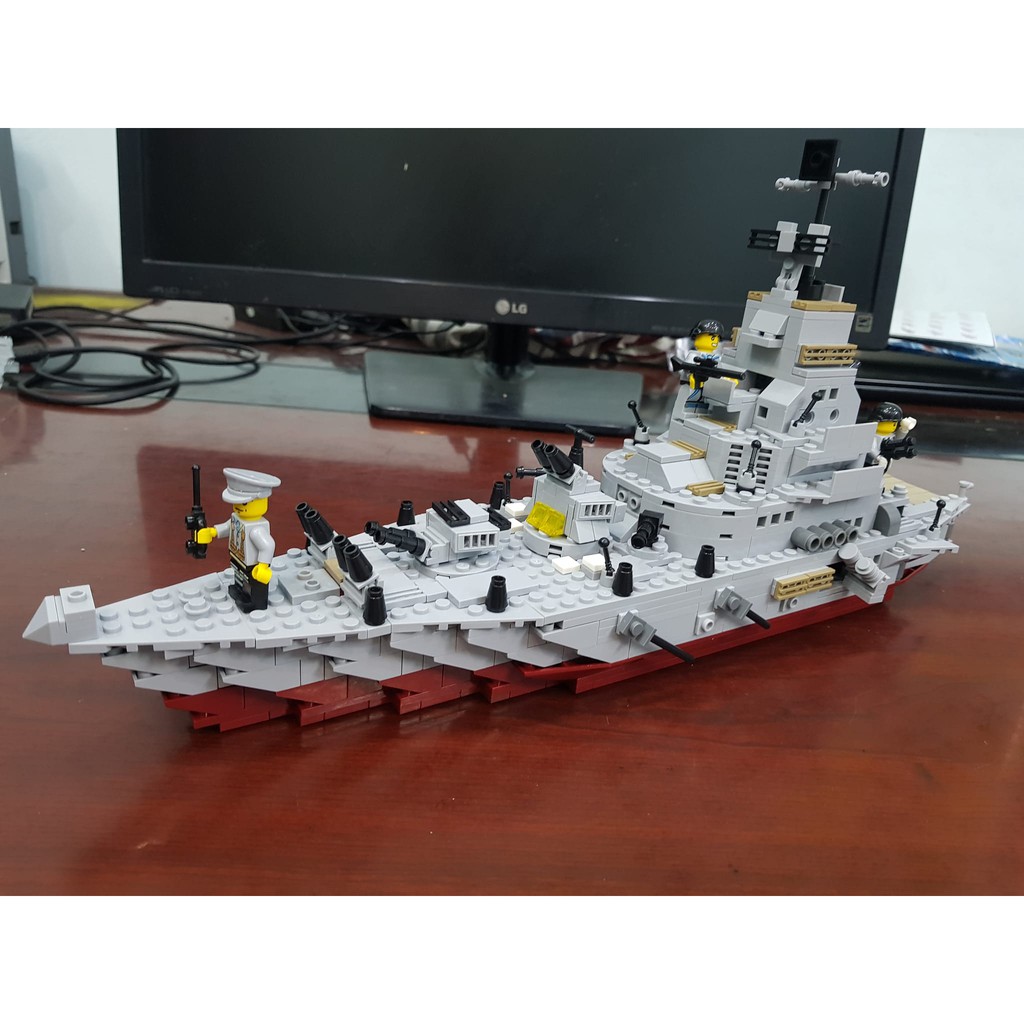 Bộ đồ chơi xếp hình Lego tàu tuần tra với 1005 chi tiết nhiều tạo hình nhân vật khác nhau nhựa ABS an toàn