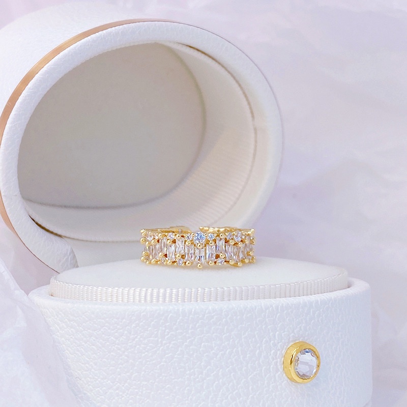Nhẫn nữ mạ vàng 14K đính đá Zircon