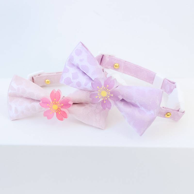 Vòng Cổ Chống Thất Lạc Hình Hoa Màu Dạ Quang Có Khóa An Toàn Dành Cho Thú Cưng