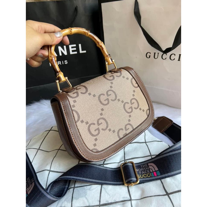 Túi chữ G size 22cm quai gỗ hot hit full hộp