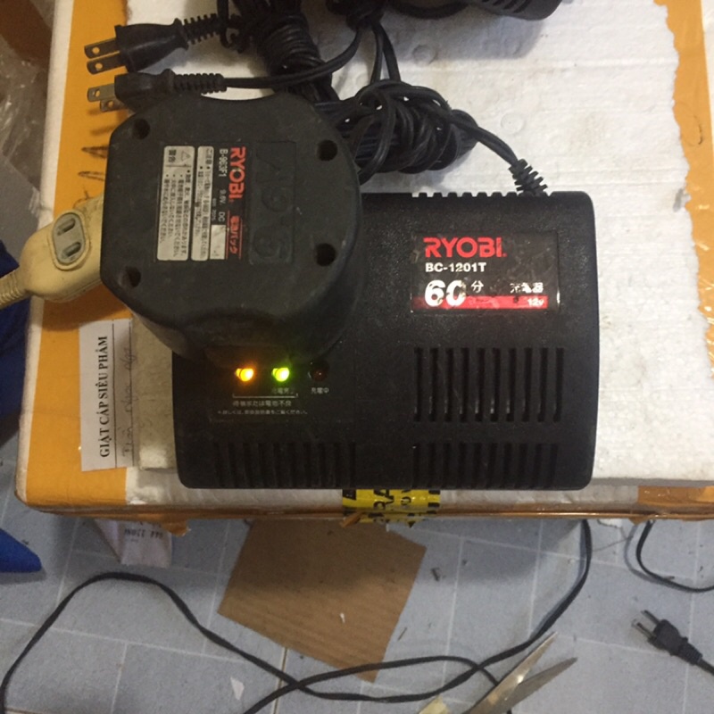 |Siêu khuyến mãi 12.12|n RYOBI 12V, Nhật Bản đã qua sử dụng  japan điện 100V