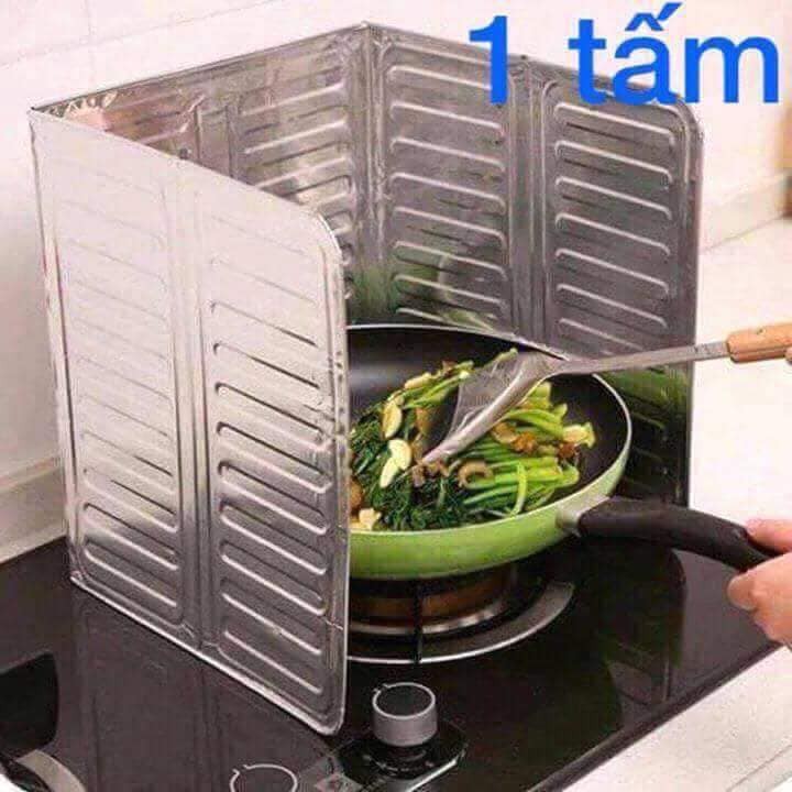Dụng cụ chắn văng dầu mỡ tiện dụng