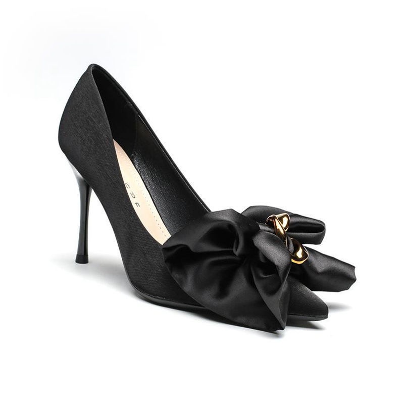 Giày cao gót mũi nhọn thời trang thu đông quyến rũ năm 2022 cho nữ