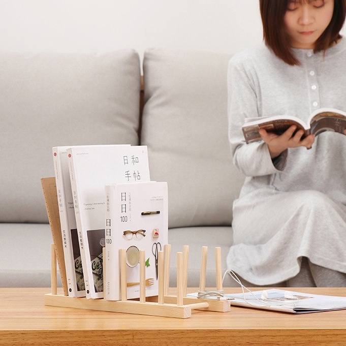 GIÁ TRƯNG BÀY DĨA VÀ TẠP CHÍ - KỆ ÚP CHÉN DĨA BẰNG GỖ GIBA