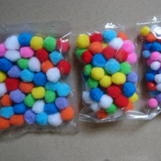 hạt bông pom pom ( túi 20 gam)