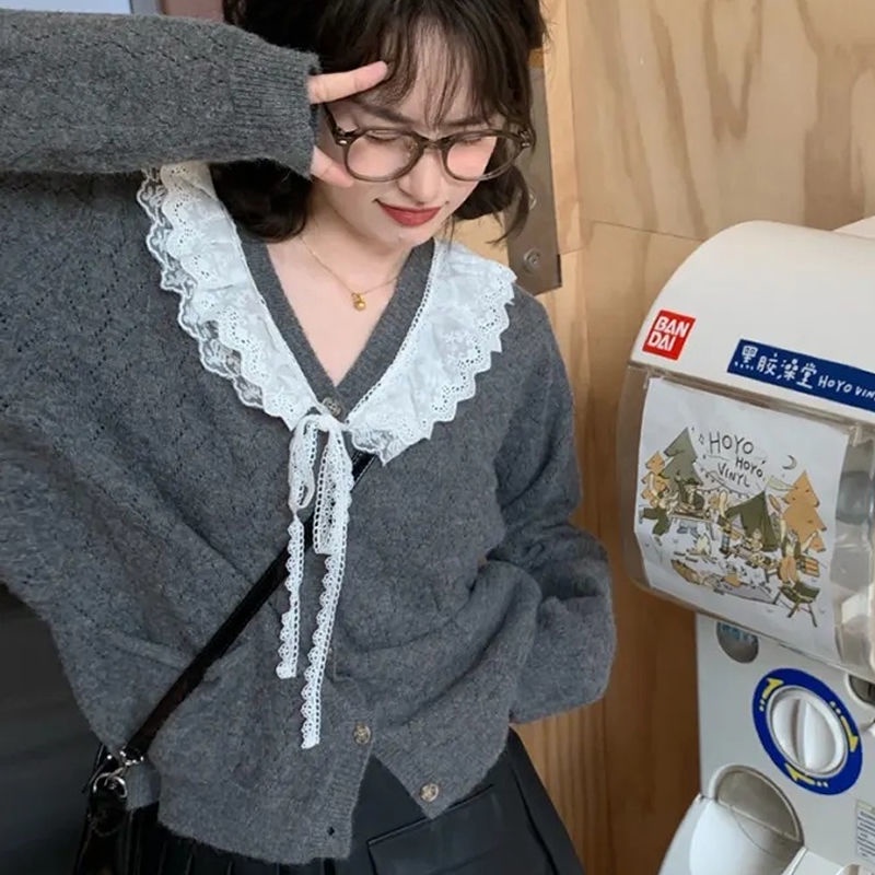 Áo khoác cardigan dệt kim dáng rộng phối ren thời trang thu đông cho nữ ins2021