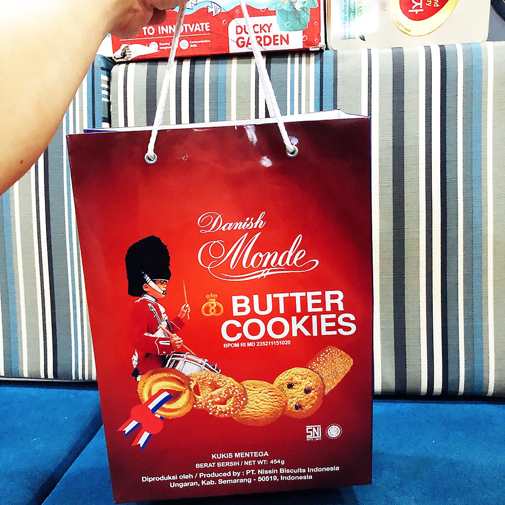 [ HÀNG TẾT 2021 - BÁNH NGON, HỘP SANG TRỌNG ] Hộp thiếc 454 gr Bánh Quy Bơ Danish Monde Đan Mạch (Date: 10/2021) | BigBuy360 - bigbuy360.vn