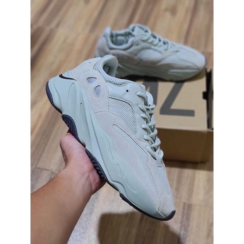 giày thể thao sneaker nam nữ 700 salt