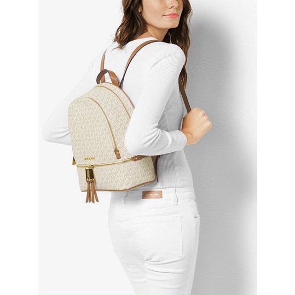 -Balo form vuông  MiK Rhea backpack--kem chữ nâu sang trọng