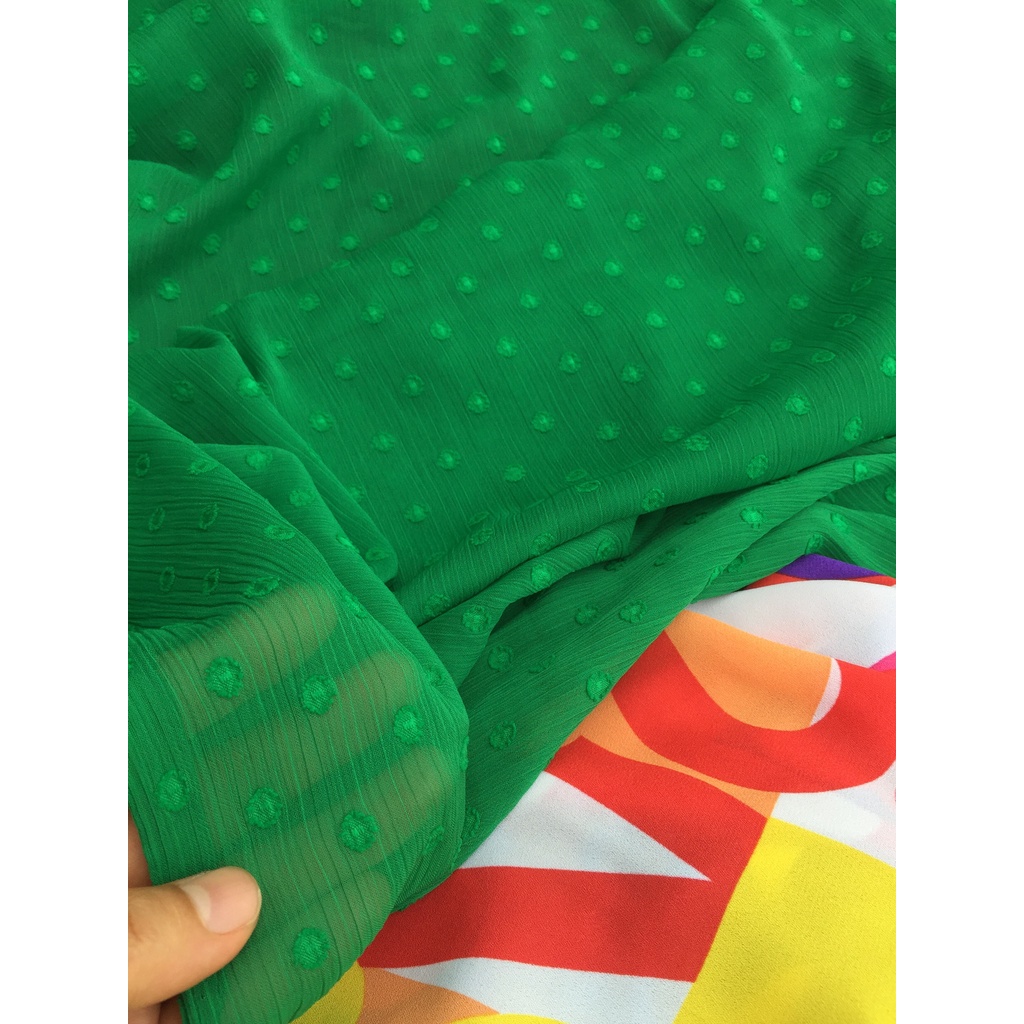 ❤️❤️❤️Voan gân thêu màu xanh lá