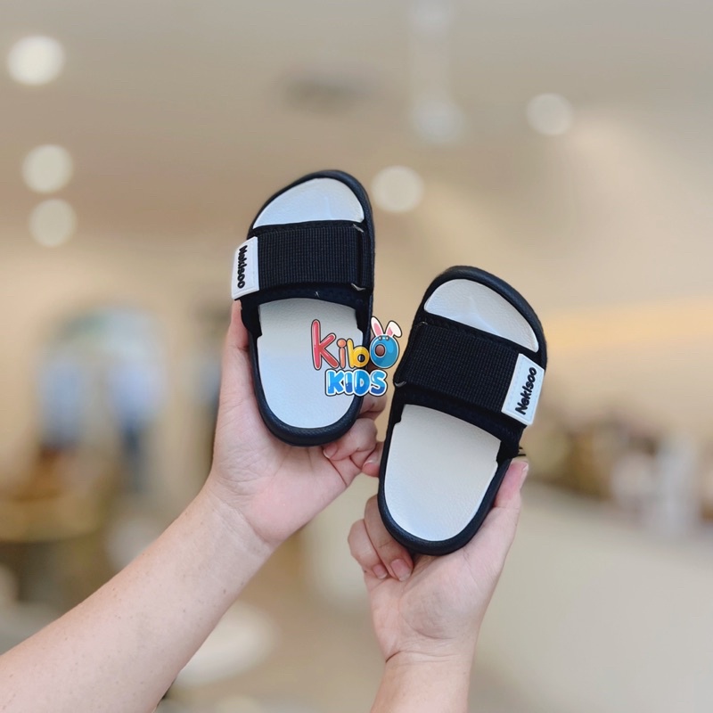 Dép Lê cho bé - Dép quai ngang siêu mềm êm chân có chống trơn cho bé A201