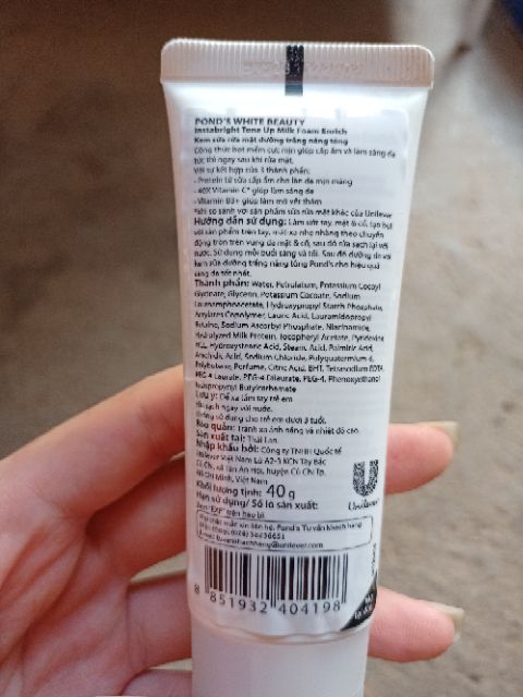 Kem sữa rửa mặt dưỡng trắng nâng tone da Ponds White Beauty 40g