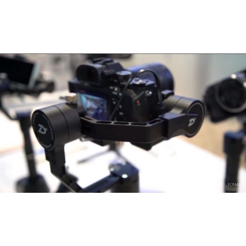 Zhiyun Crane Plus – Gimbal chống rung cho máy ảnh | BigBuy360 - bigbuy360.vn