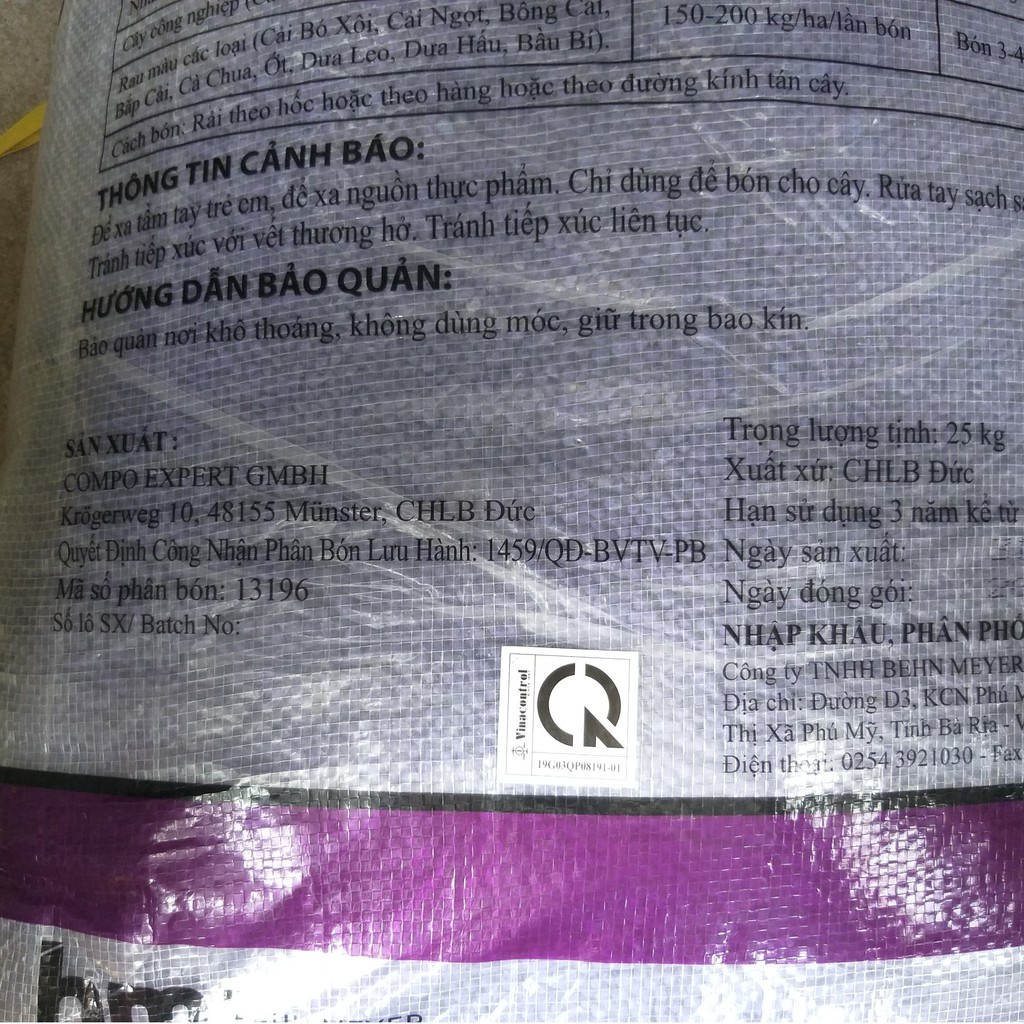 Phân Bón NPK NOVATEC Premium 15-3-20+TE 1kg), Nhập khẩu Đức, Phân tím Đức dùng kali trắng giúp dưỡng hoa nuôi trái