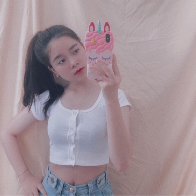 Áo croptop nút bấm basic