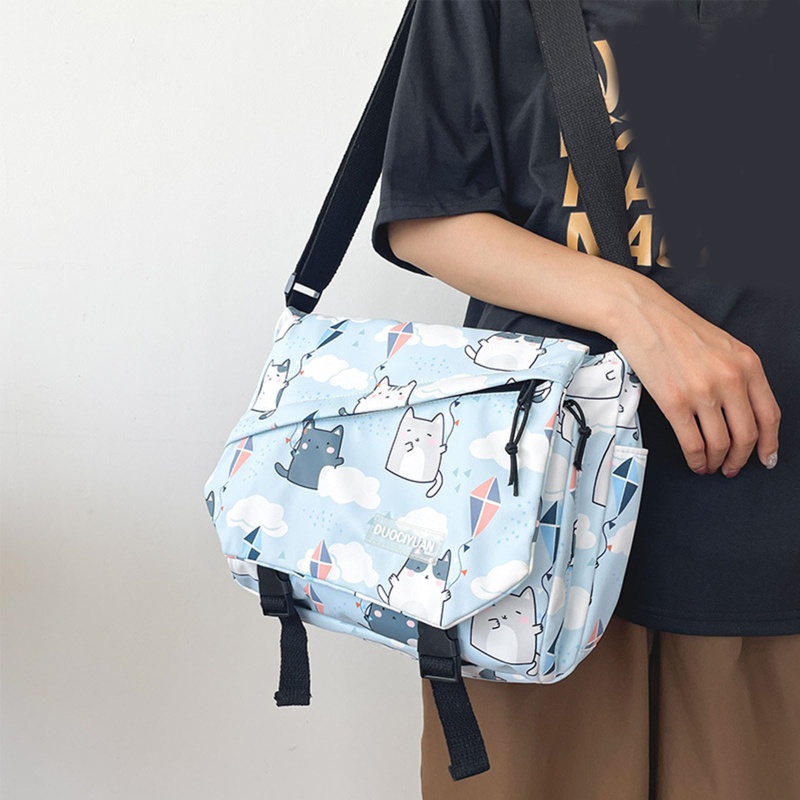 Túi Đeo Chéo Đa Năng Họa Tiết Hoạt Hình Dễ Thương Cho Cặp Đôi