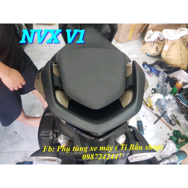 Lắp cản sau NVX V1 - Tay dắt Nouvo cho NVX V1