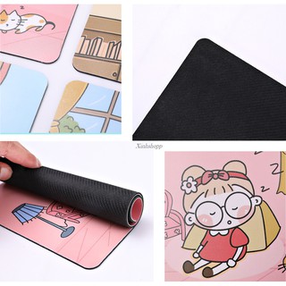 Lót Chuột Cô Gái Váy Đỏ