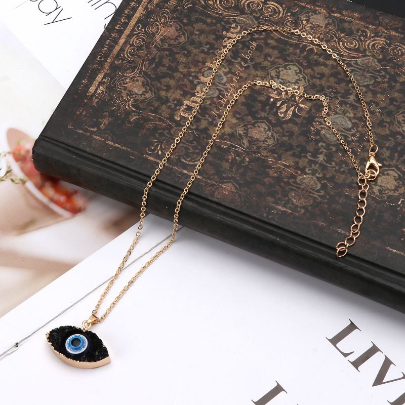Vòng cổ Mặt Đá Mắt Quỷ Thời Trang
