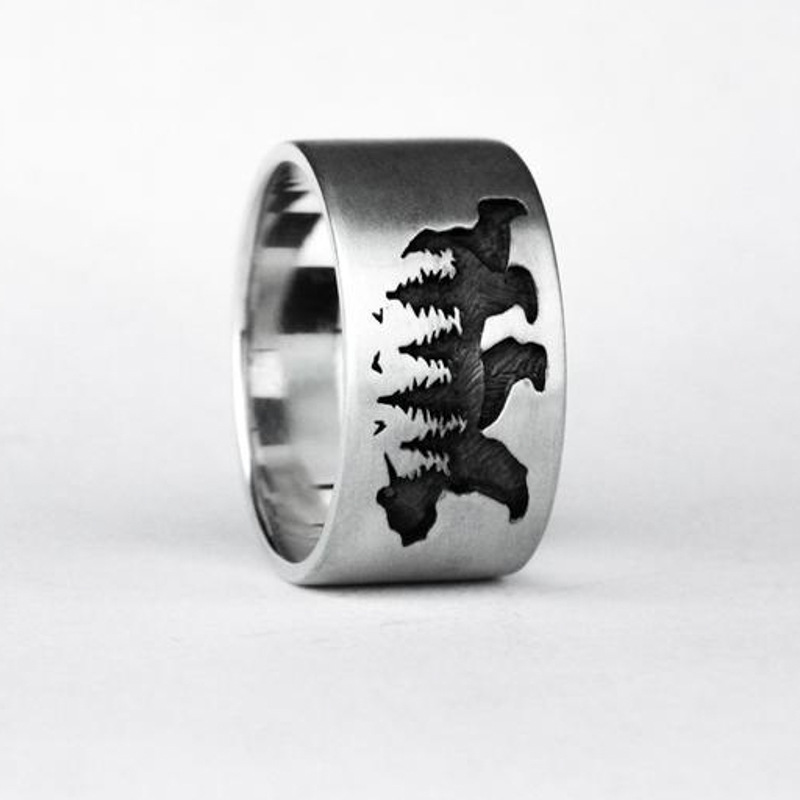 Nhẫn to bản khảm họa tiết gấu rừng cá tính | BigBuy360 - bigbuy360.vn