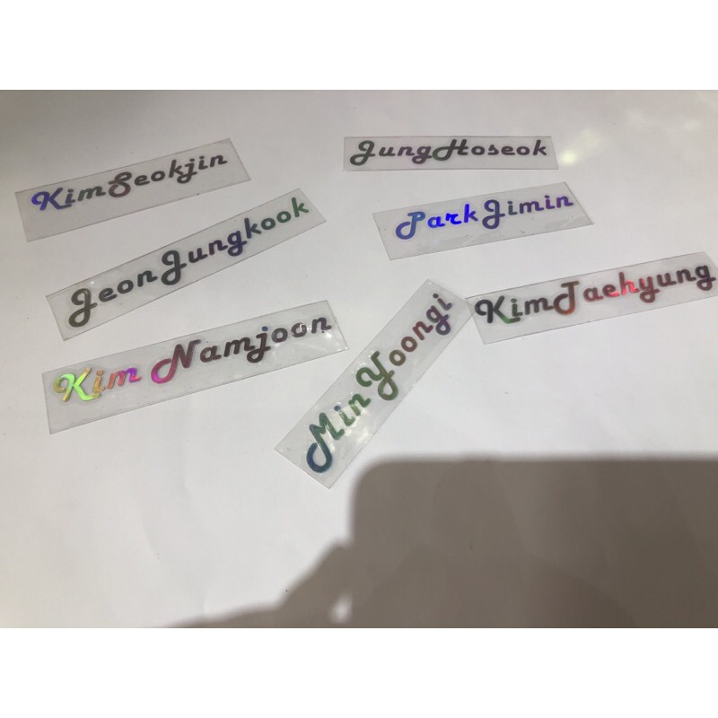 [XẢ KHO GIÁ SHOCK] Sticker hologram trang trí BTS