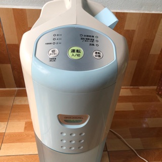 Máy hút ẩm CoRoNa CD-P6311