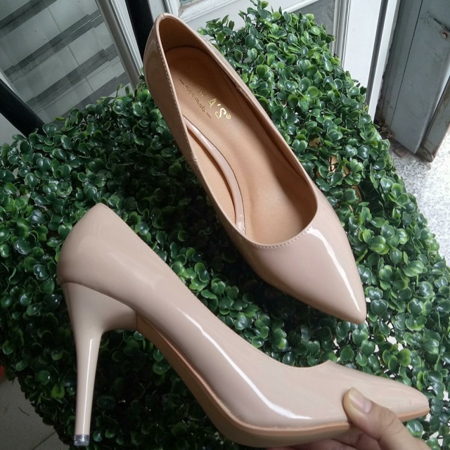 Giày gót nhọn 9p màu nude