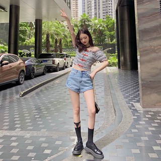 Áo Trễ Vai Nút Cài Cổ Trang