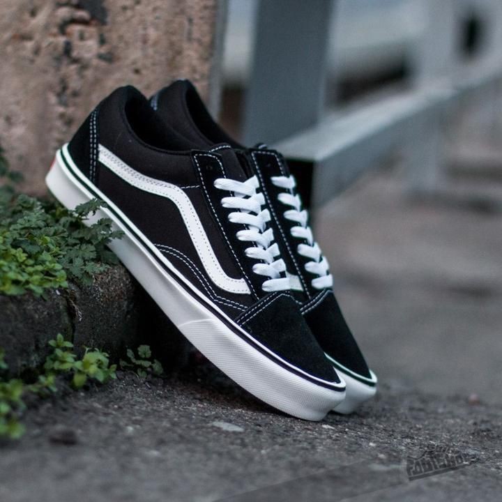 Giày Thể Thao nam VANS OLD SKOOL CLASSIC BLACK/WHITE- Full Box