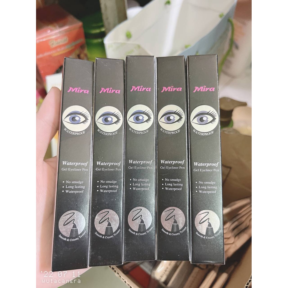 Kẻ mí mắt dạng chì vặn Mira eyeliner
