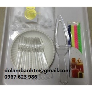 Bộ dao, thìa, dĩa, nến sinh nhật