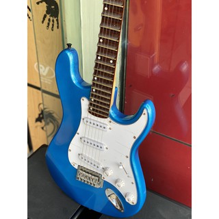 Đàn guitar điện cổ phím lõm
