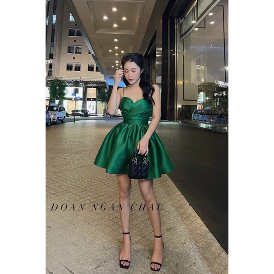 Đầm hai dây cúp ngực xếp ly