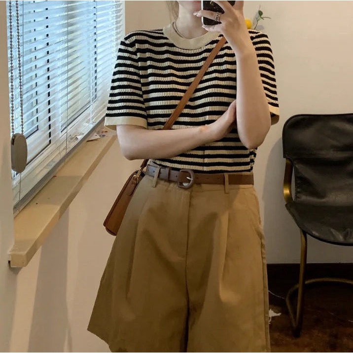 Bộ Áo Sweater + Quần Short Lưng Cao Ống Rộng Họa Tiết Kẻ Sọc Phong Cách Hàn Quốc Thời Trang Mùa Hè 2022