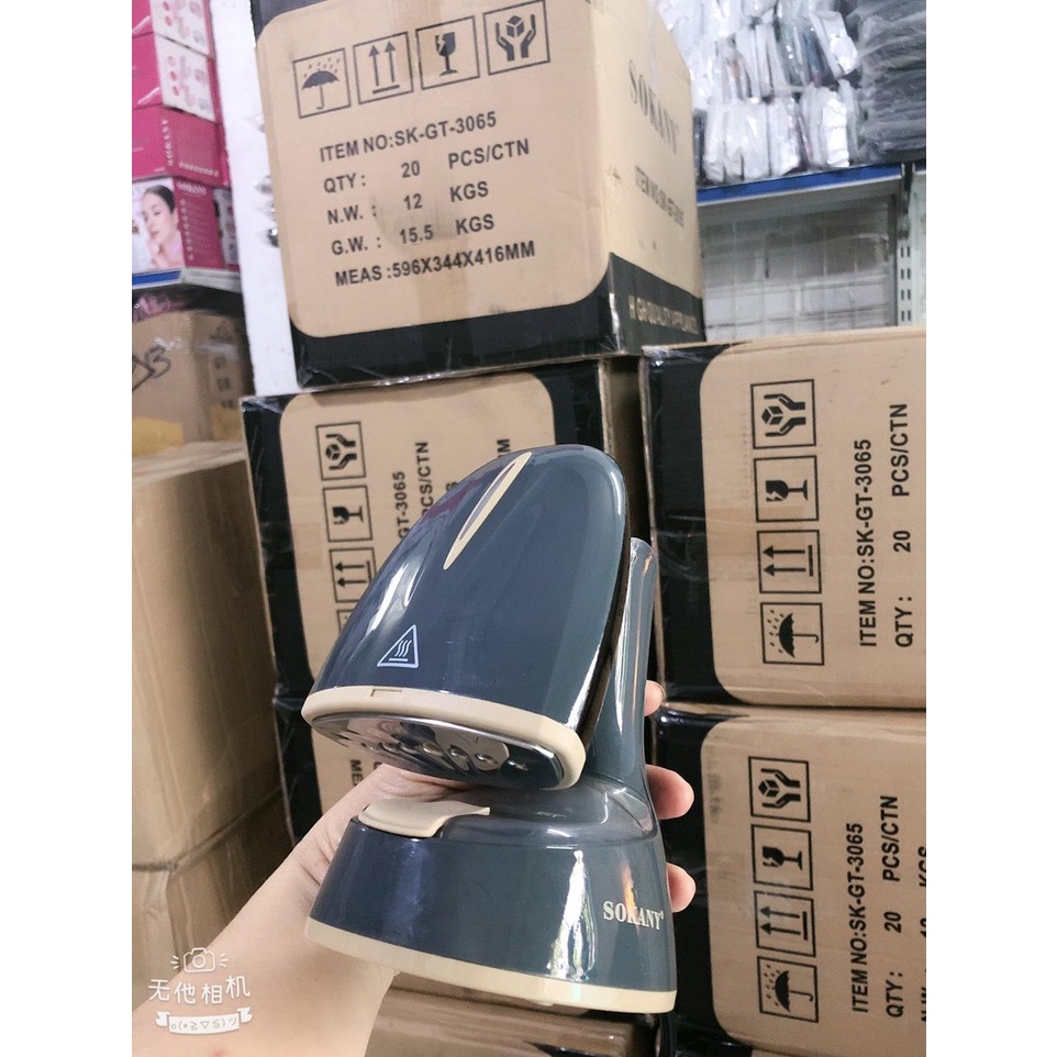 BÀN LÀ HƠI NƯỚC CẦM TAY SOKANY 3065 CÔNG SUẤT 1300W HÀNG CÓ SẴN