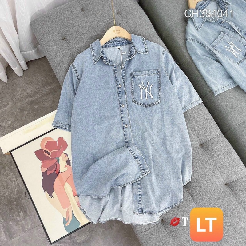 Áo sơ mi  tay lỡ  bò phom thụng đuôi tôm thêu chữ | BigBuy360 - bigbuy360.vn