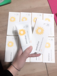 Trả hàng kcn innisfree