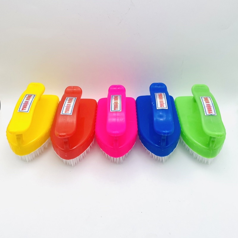 Bàn Chải Nhà Tắm Giặt Quần Áo Và Chà Sàn Bằng Nhựa Có Tay Cầm CHẢI LÀ