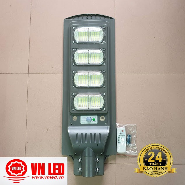 Đèn đường led 150W năng lượng mặt trời, pin 24Ah, 0936395395